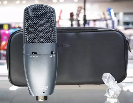 Shure - Beta 27 Supercardioid Large Diaphragm Condenser Microphone 2